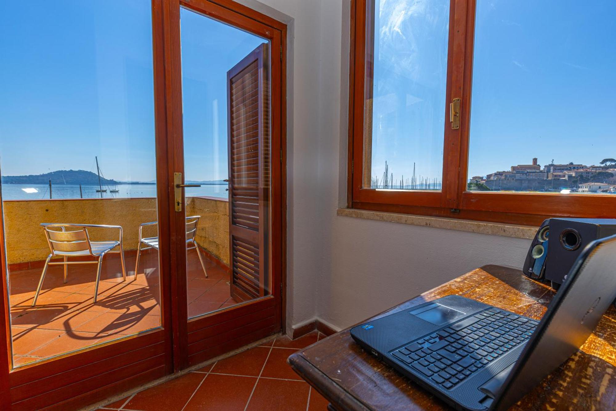 La Vista sul Porto Talamone Exterior foto
